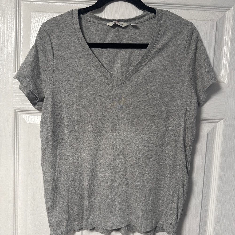 Vineyard Vines T